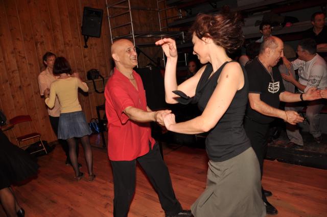 min 2010 04 04 station danse 256